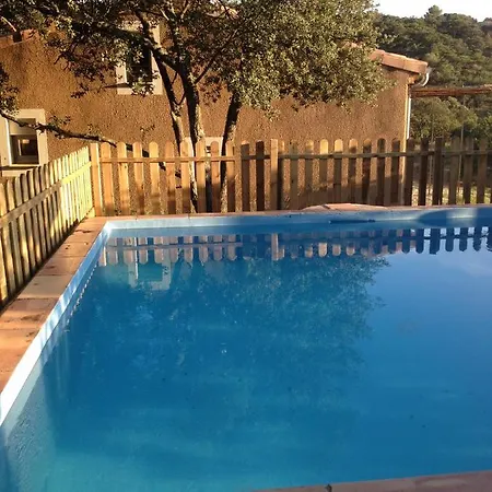 Les Safres Hébergement de vacances